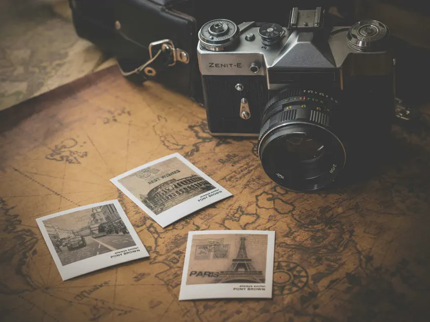 Photographer Working with AI